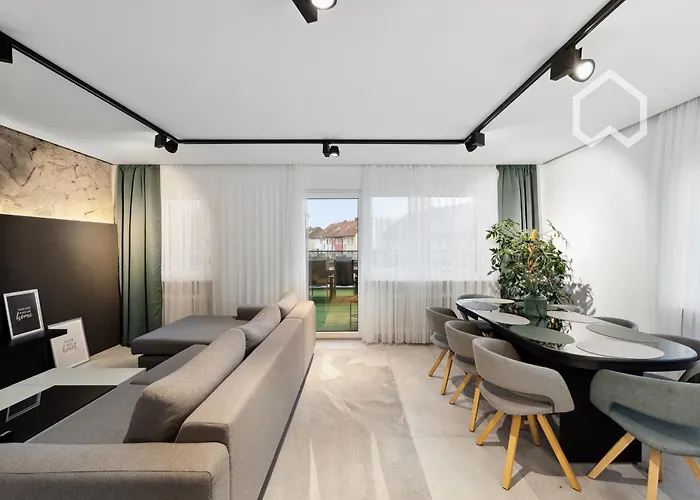 Appartement Day Young Life 85qm Terrasse Lounge, Grill, Carport Neurenberg